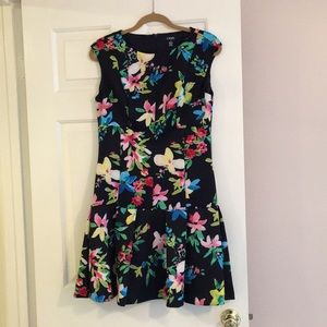 Floral dress🌸💐🌸🌺👗